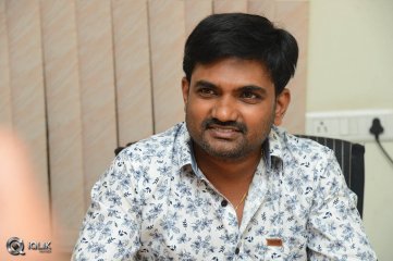 Maruthi Interview About Rojulu Marayi